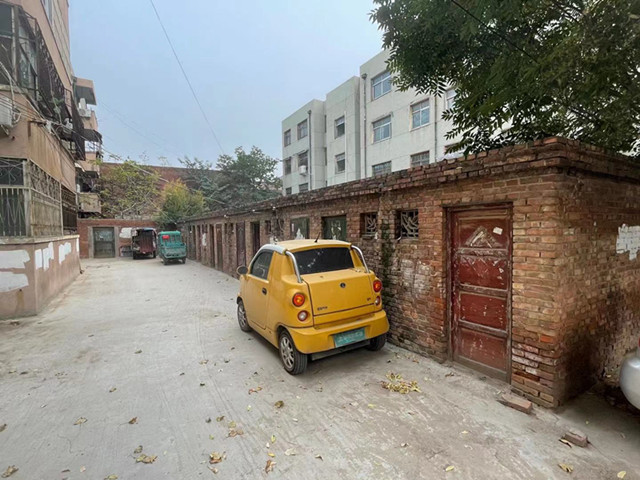 1649231959315781.jpg 文明路物资局家属楼1.jpg